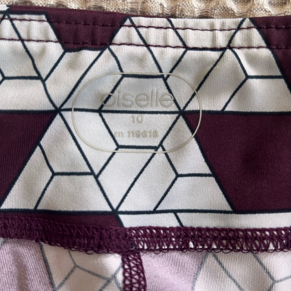 Oiselle Compression Shorts